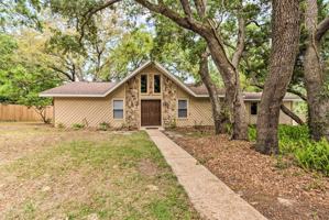 featured image of 2816 Whisper Pine Drive