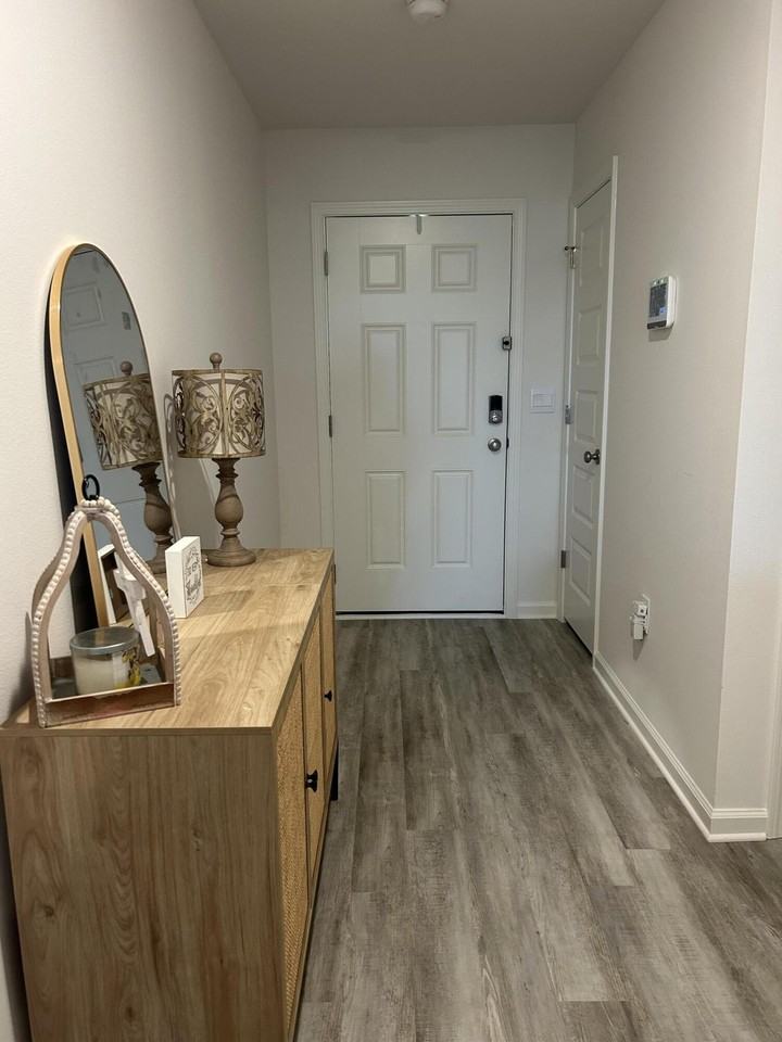 211 Gray Owl Dr W - Photo 3 of 22