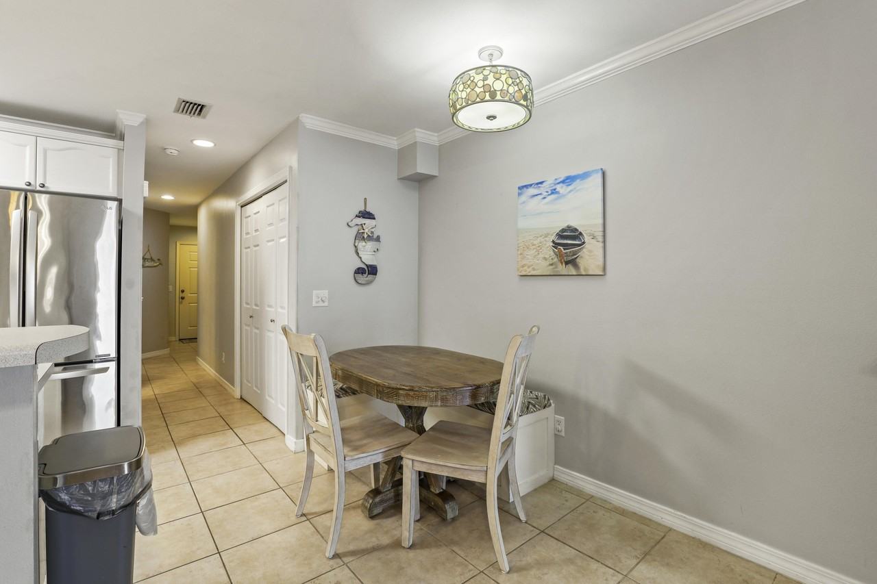 1986 Scenic Gulf Dr #11 - Photo 3 of 19