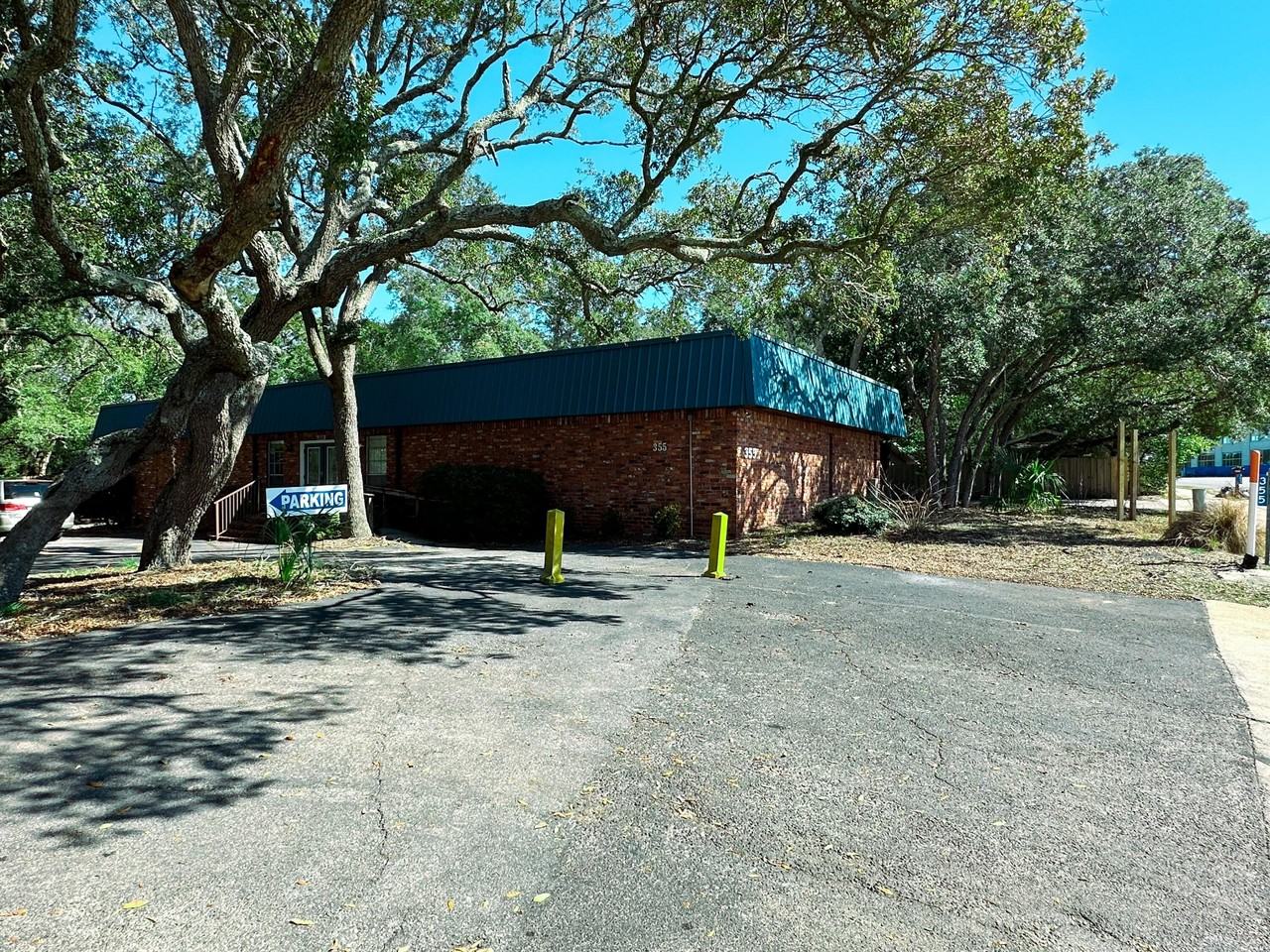 355 Beal Pkwy N - Photo 2 of 16