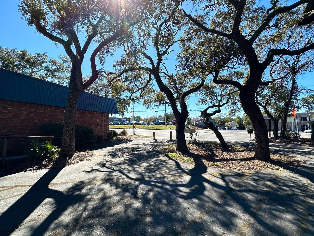 355 Beal Pkwy N - Photo 5 of 16