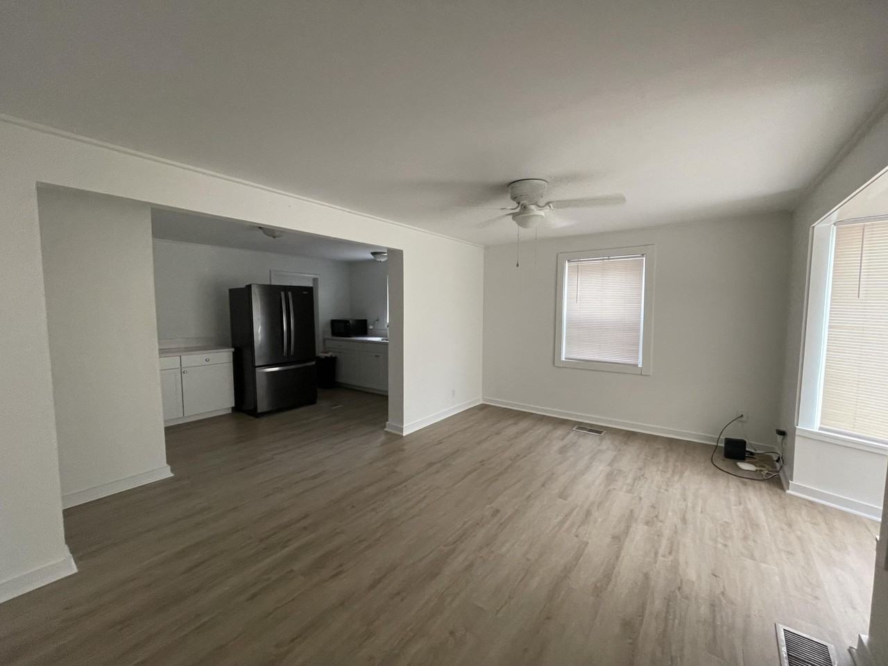 214 1st St - Photo 3 of 9