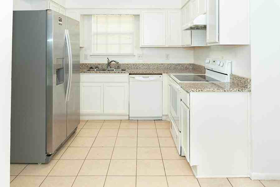 244 244 NW Live Oak Lane - Photo 3 of 6