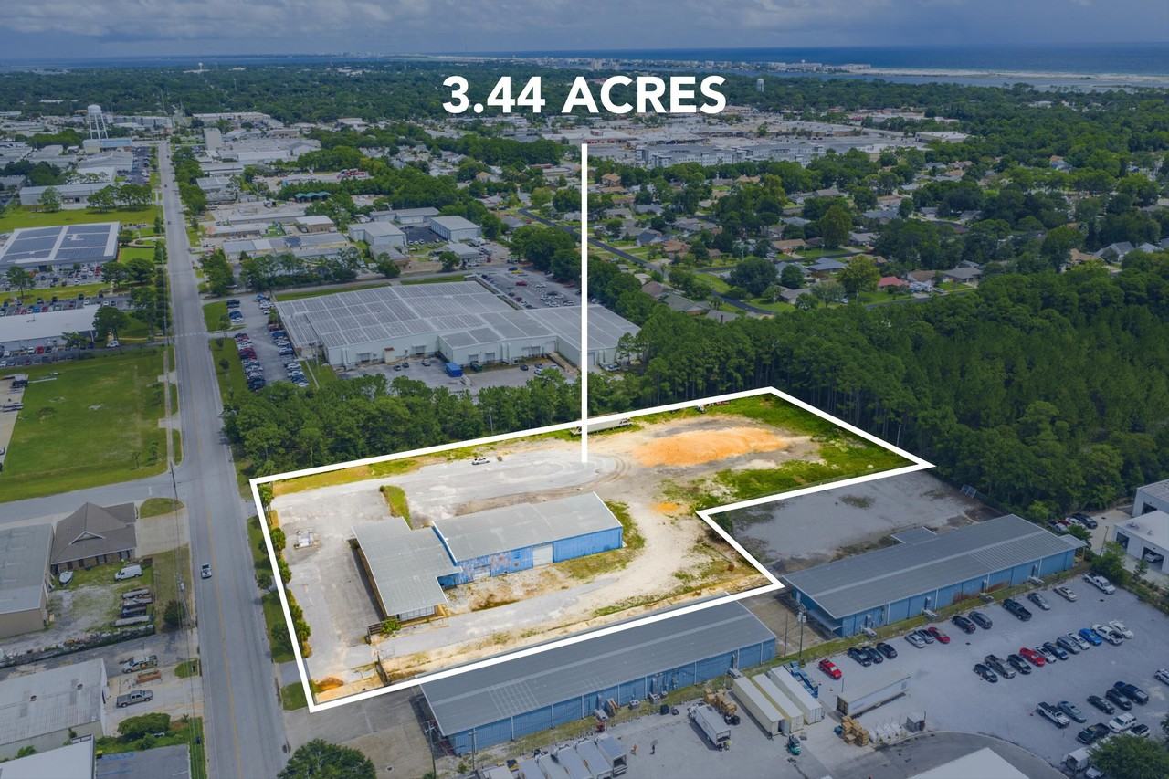 702 Anchors St Nw - Photo 4 of 10