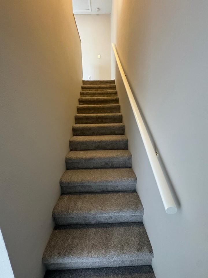 314 Oxford Ct - Photo 6 of 13