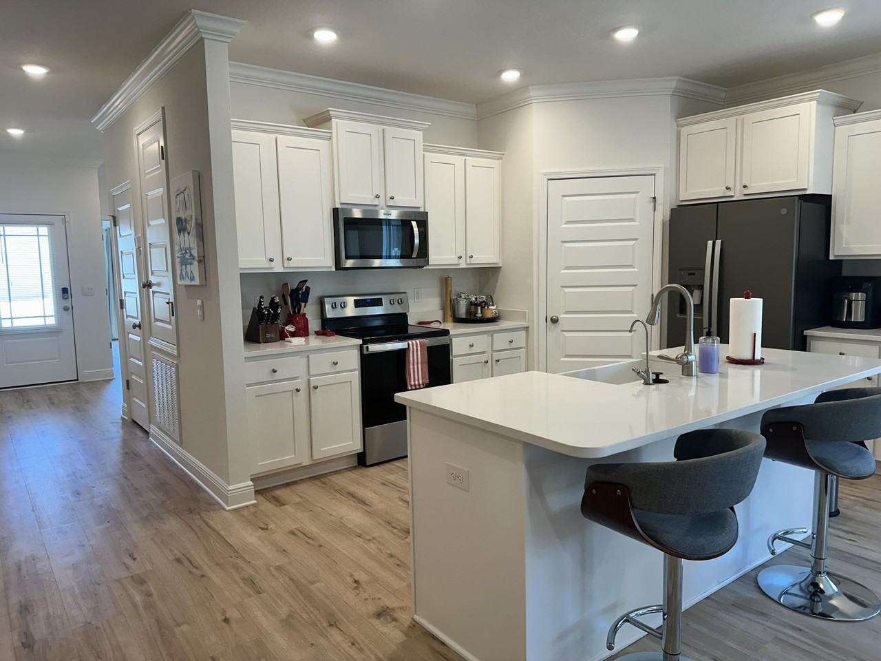 207 Sea Eagle Ln - Photo 4 of 32