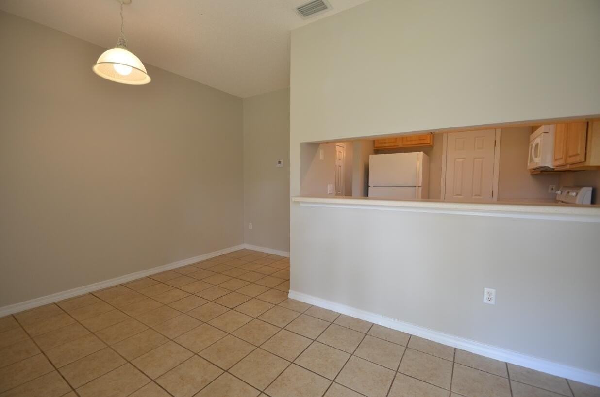 168 5th Ave - Photo 3 of 10