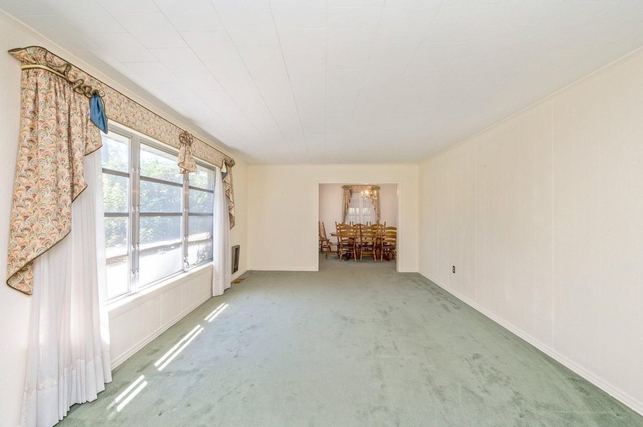 73 Oaklawn Sq - Photo 5 of 41