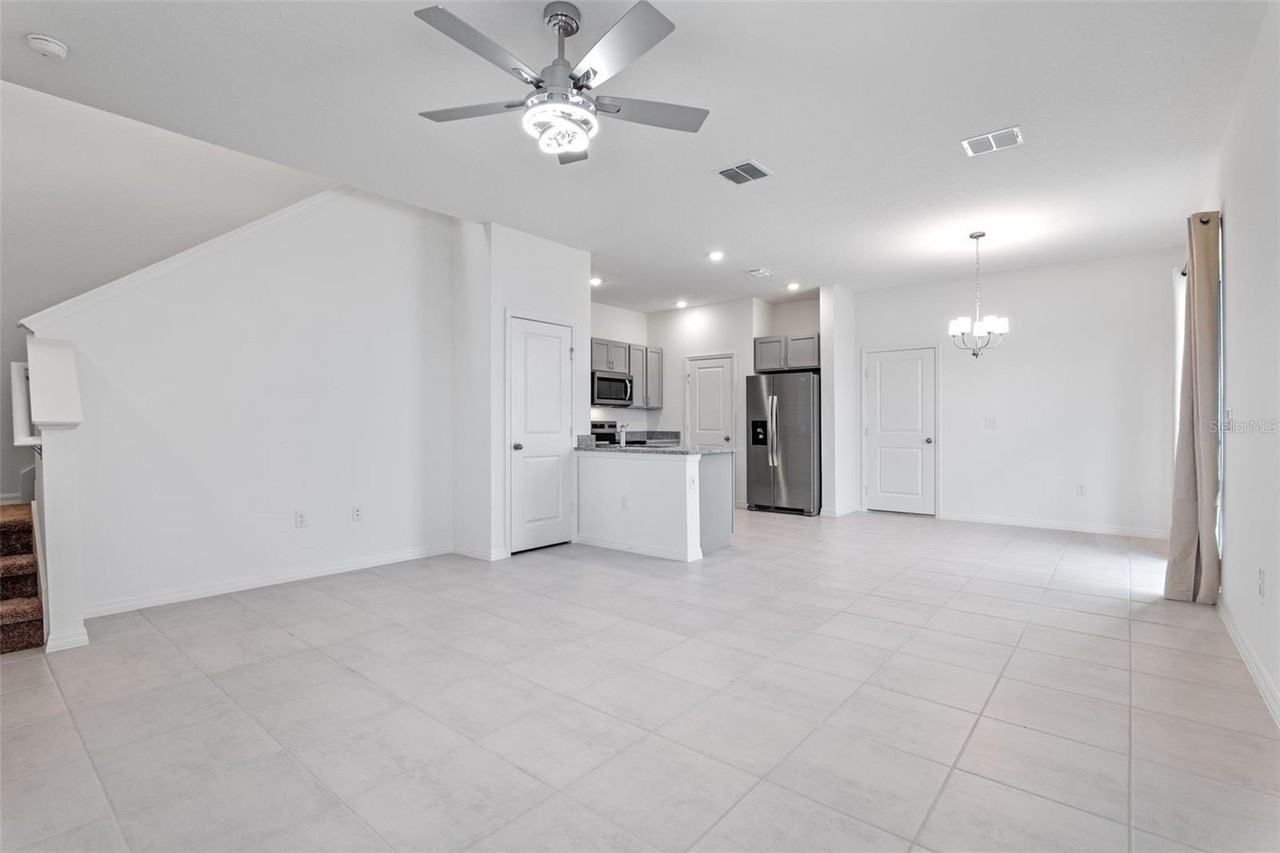 7281 Big Cedar Aly - Photo 4 of 20