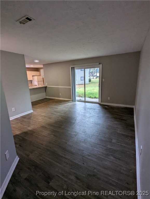 835 Applewood Ln - Photo 2 of 14