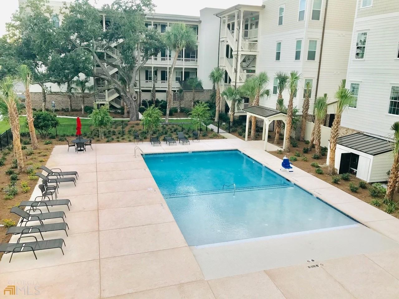 111 Gascoigne Av #204 - Photo 5 of 47