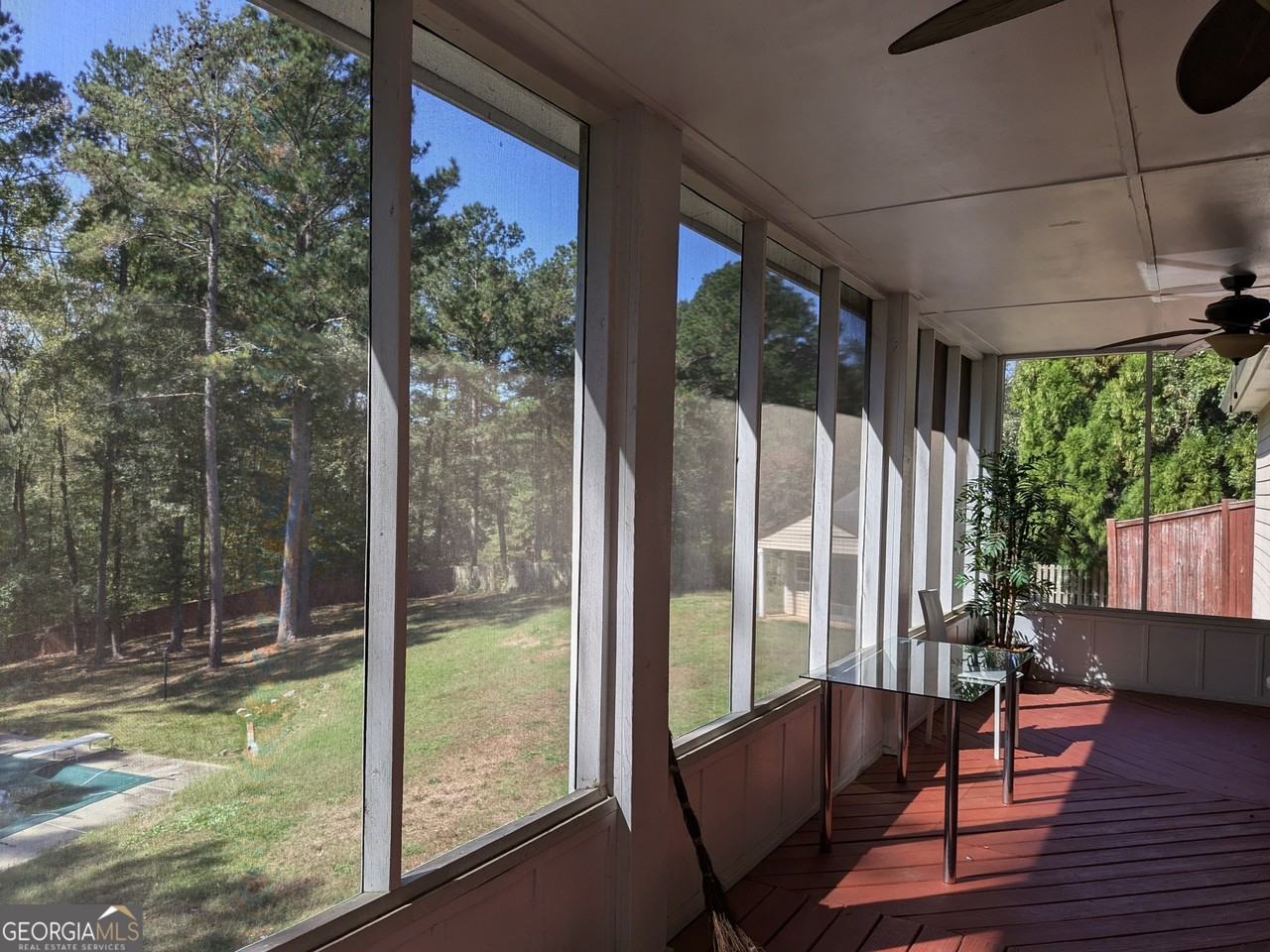 4401 Riverlake Way - Photo 2 of 32