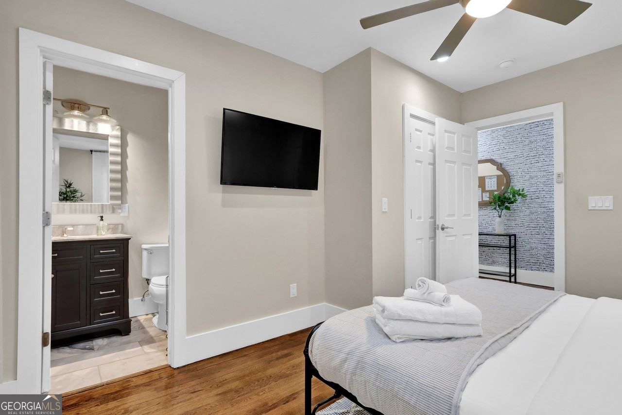 3352 Mathieson Drive Northeast - Photo 7 of 50