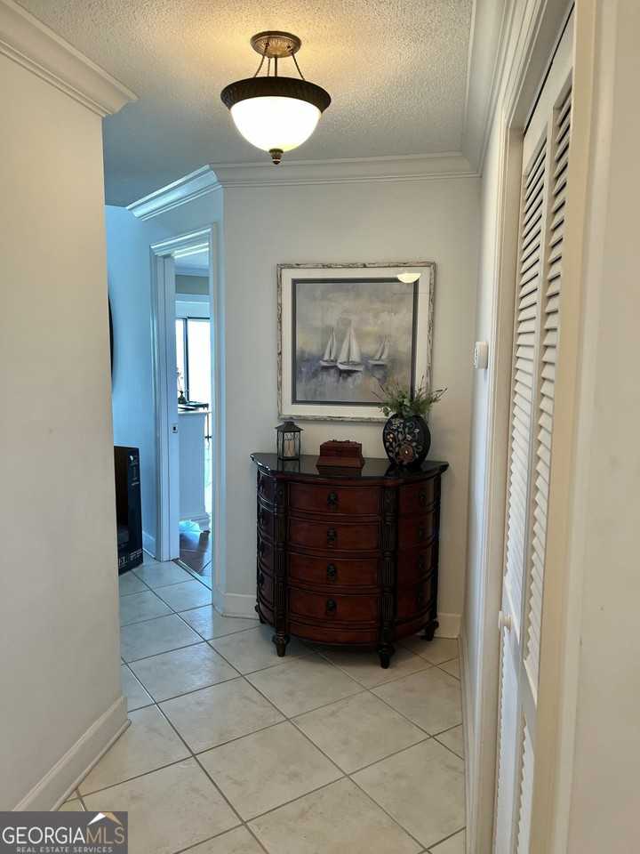 372 Moss Oak Cir - Photo 3 of 44