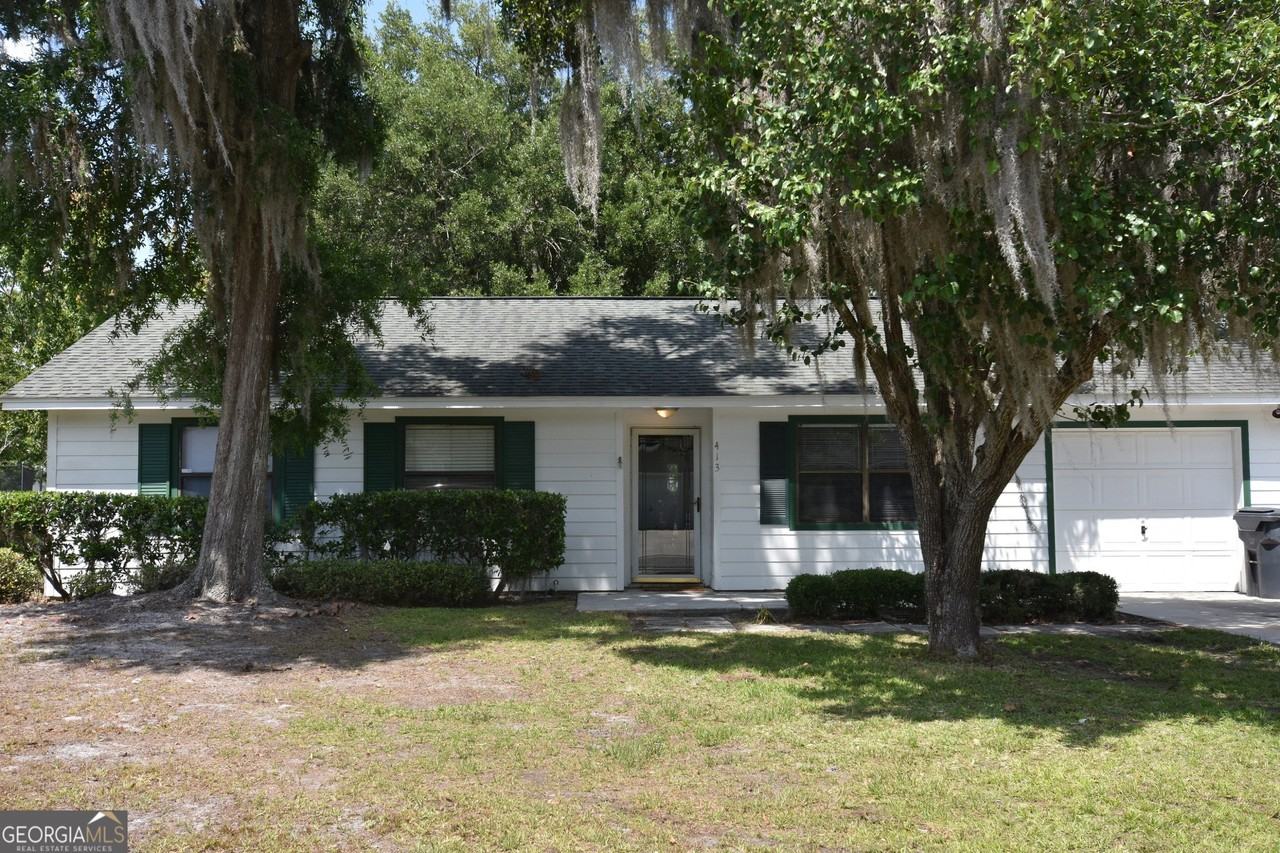 413 Sunnyside Drive - Photo 2 of 18