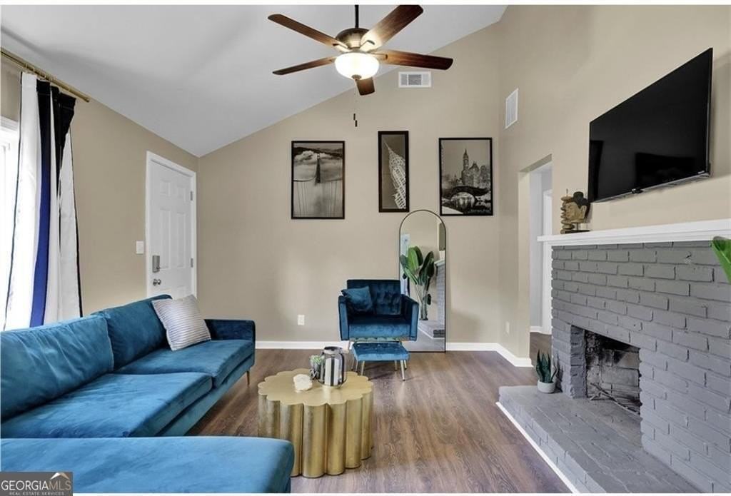 3162 Oakdale Road - Photo 2 of 26