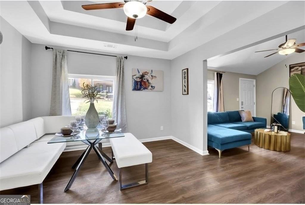 3162 Oakdale Road - Photo 5 of 26