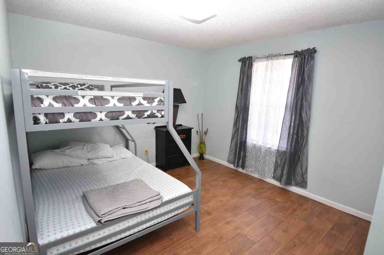 304 Admiral's Walk Drive - Photo 5 of 7