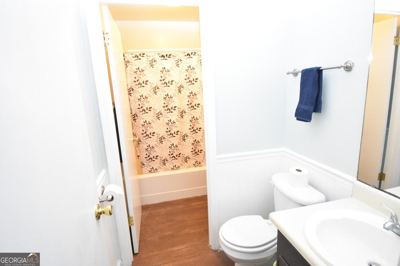 304 Admiral's Walk Drive - Photo 6 of 7