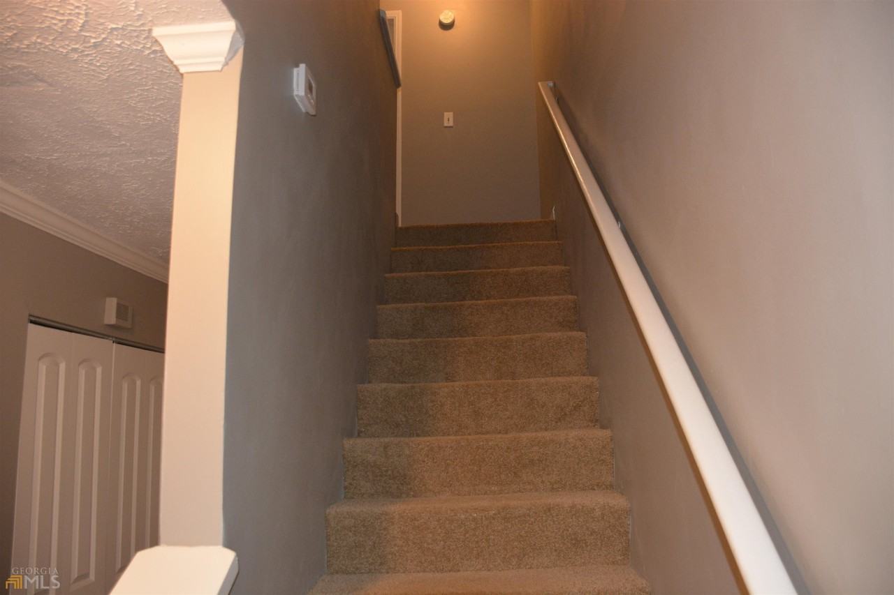 3991 Bayside Circle - Photo 3 of 11