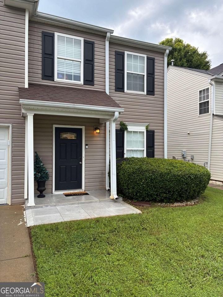 117 Holly Mill Village Drive - Photo 2 of 20