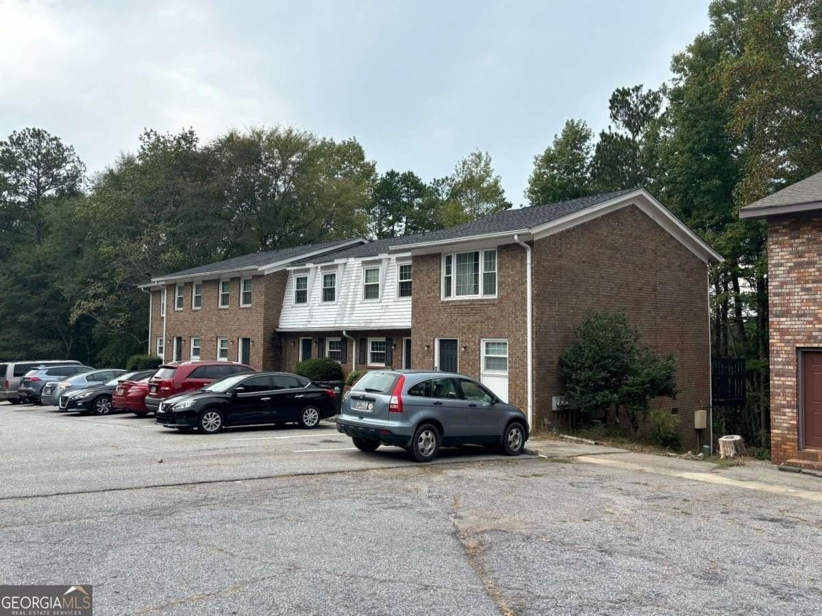 180 Chalfont Lane #6 - Photo 2 of 4