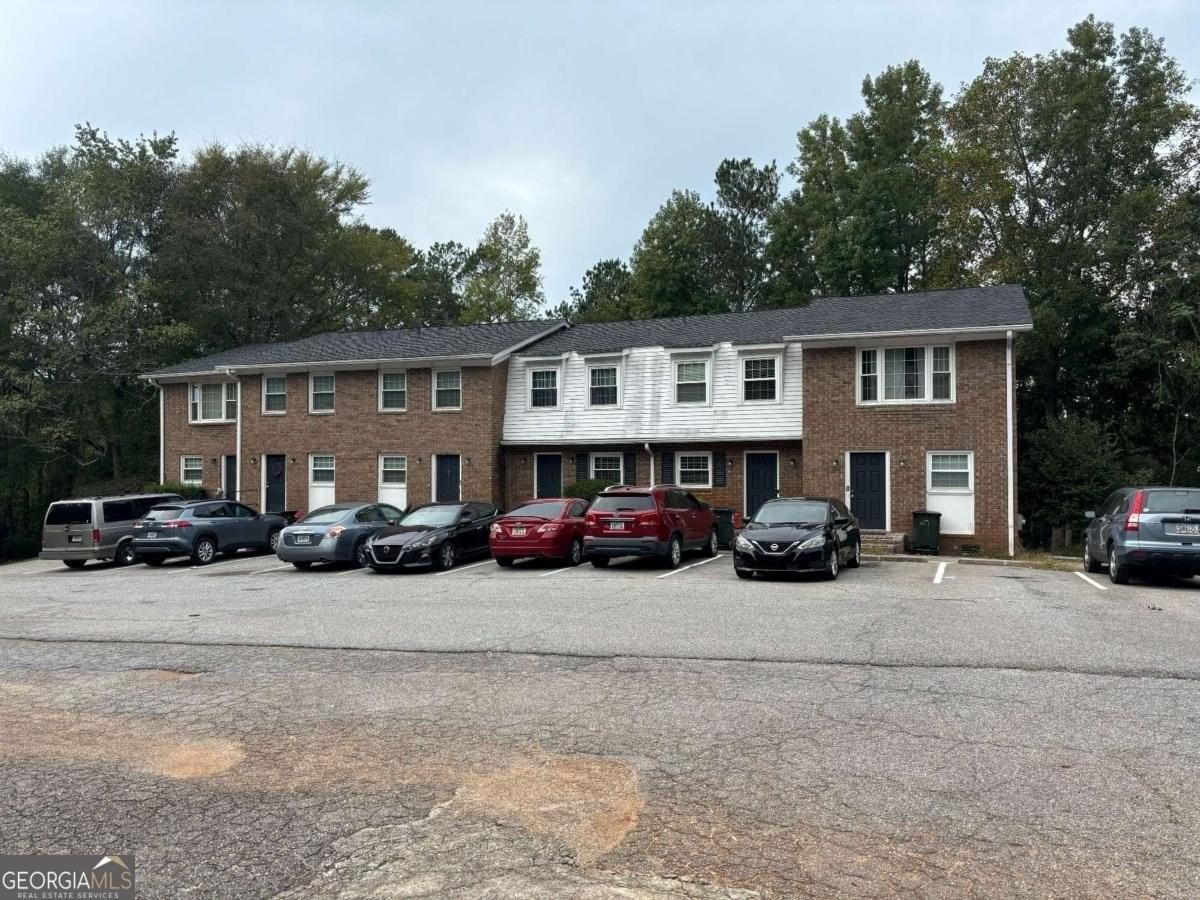 180 Chalfont Lane #6 - Photo 4 of 4