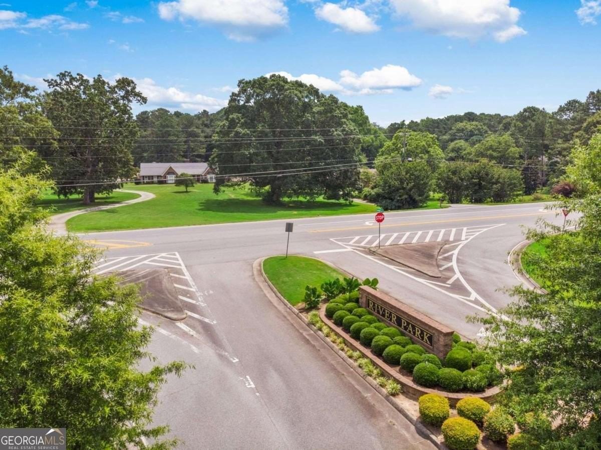 1061 Highway 92 N - Photo 2 of 50