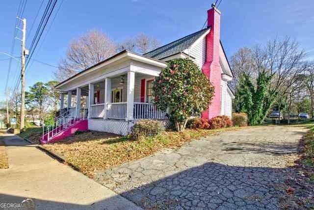 135 Glynn St N - Photo 2 of 31