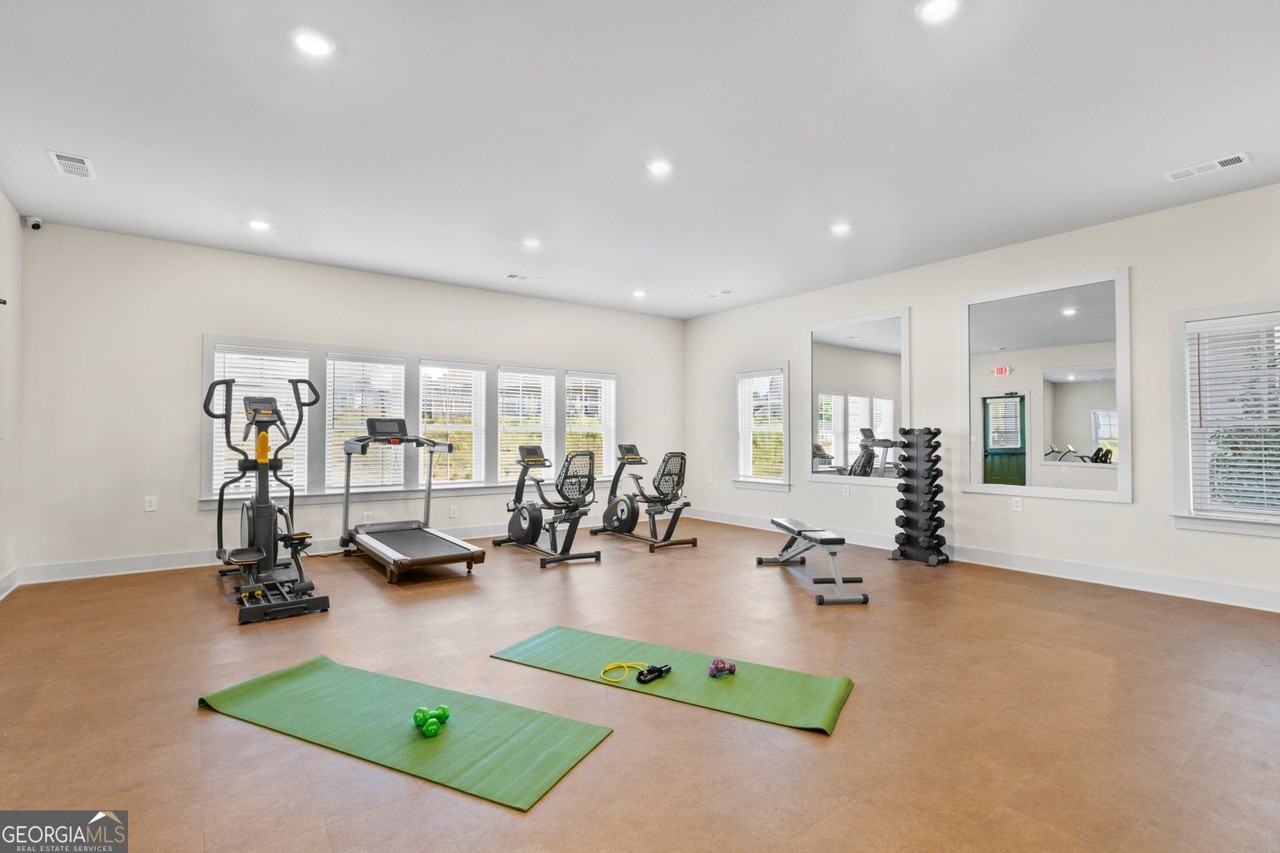 705 Charles Hardy Pkwy Unit 250-T #250T - Photo 7 of 30