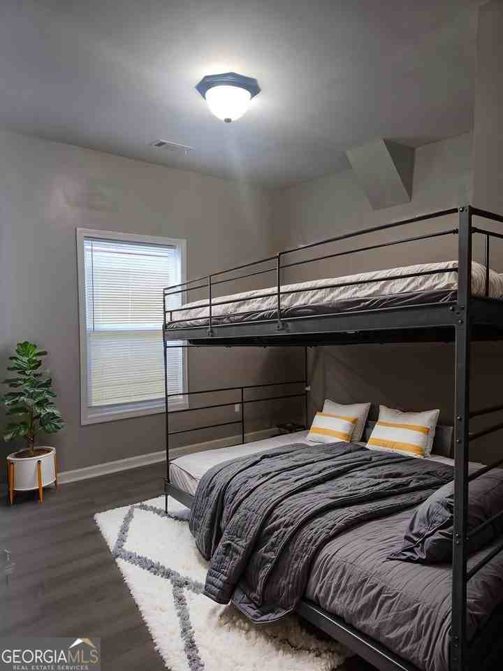 1081 State Street Northwest - Photo 4 of 43