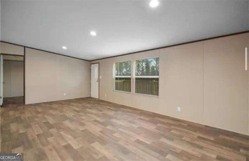 348 Ruby Ridge Dr - Photo 4 of 17