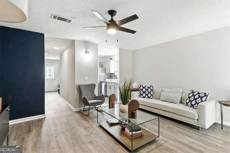 1524 Springleaf Circle Southeast - Photo 3 of 20