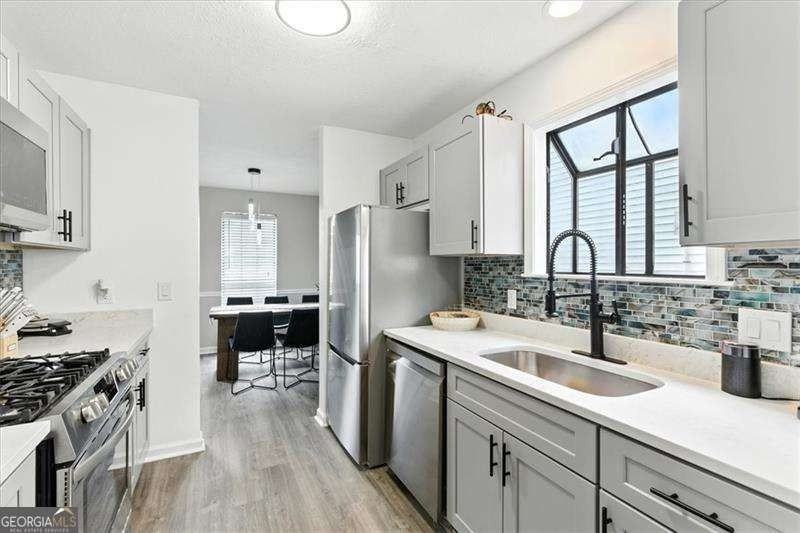 1524 Springleaf Circle Southeast - Photo 5 of 20