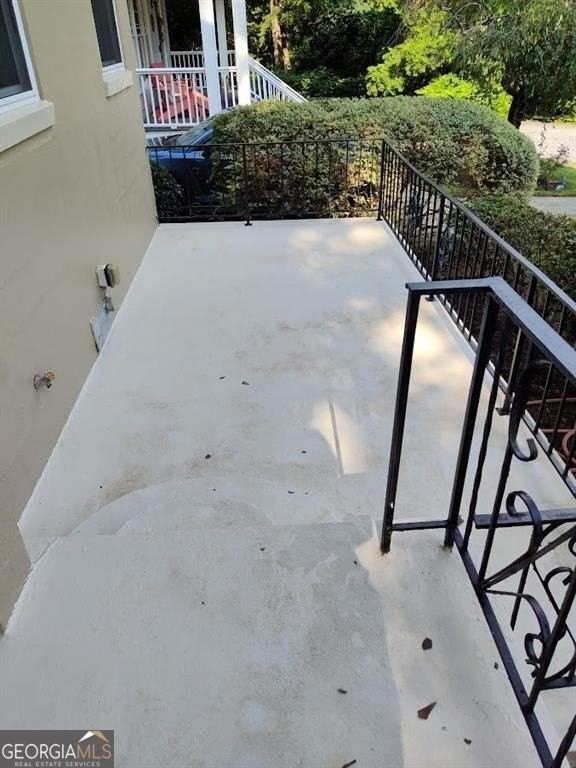 223 Sterling Street #A - Photo 5 of 37