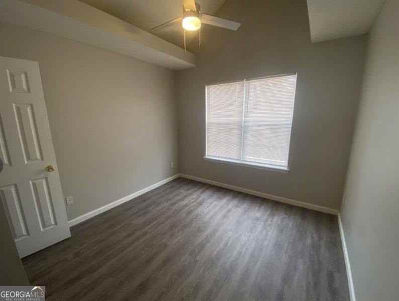 230 Stirling Bridge Drive - Photo 4 of 20