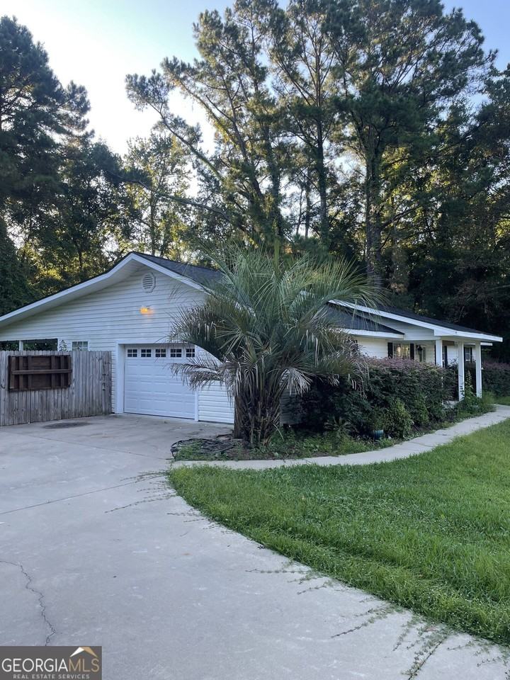 89 River Oaks Street - Photo 2 of 46