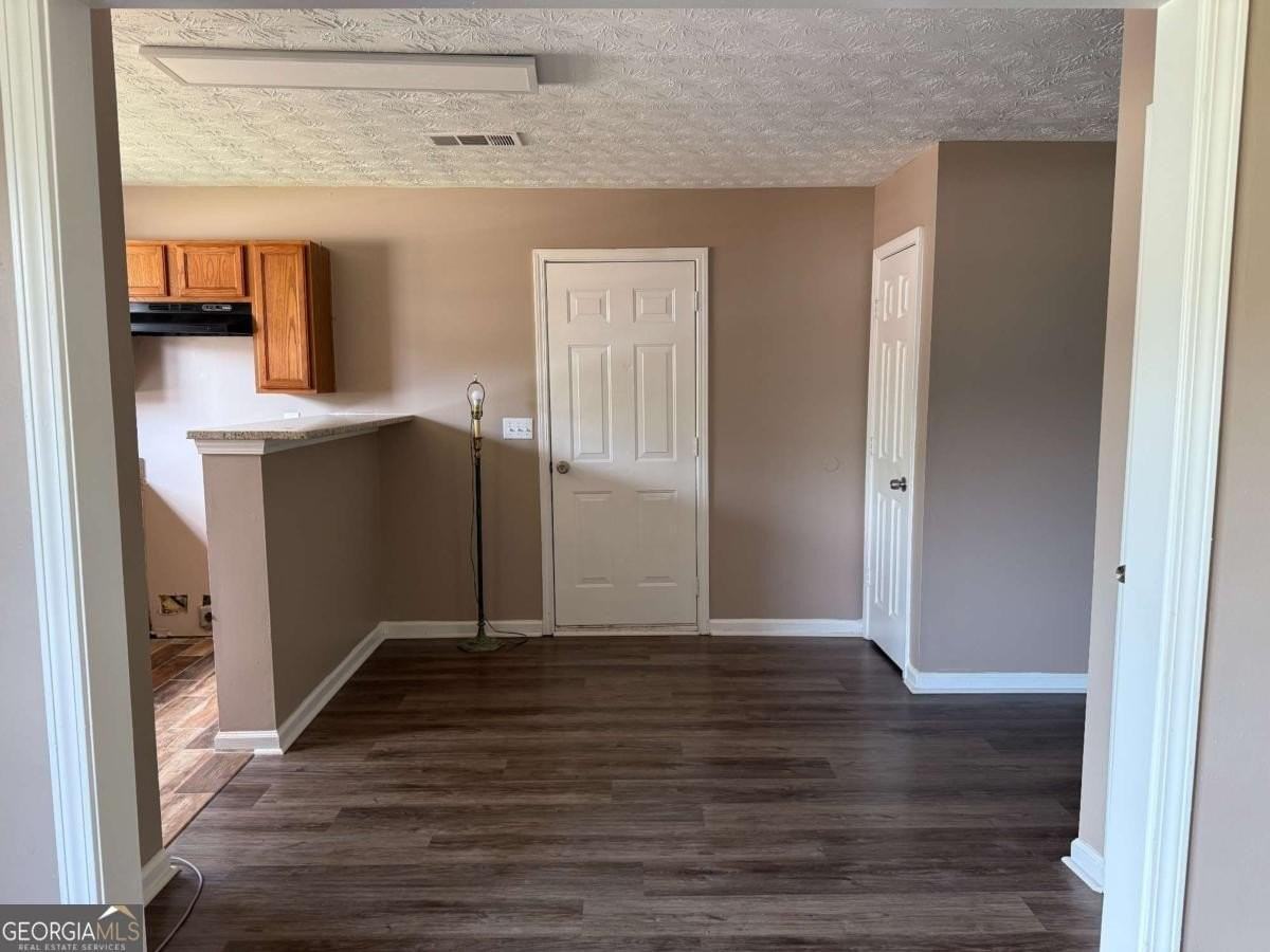 145 Chandler Field Lane - Photo 7 of 31