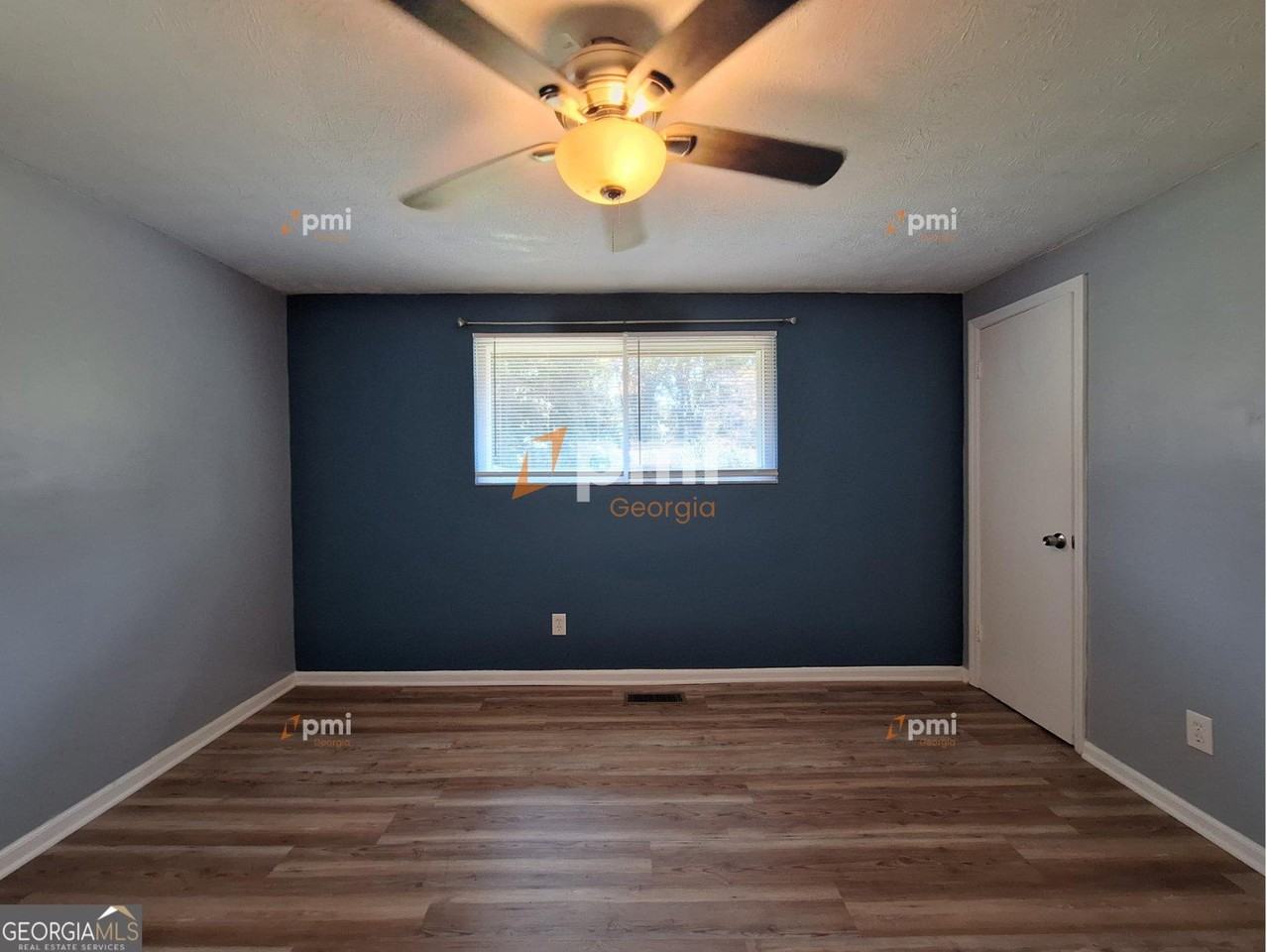 6139 Lullwater Drive - Photo 7 of 14