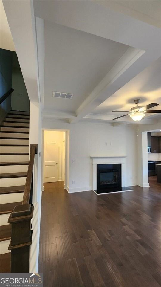 300 Auburn Valley Way - Photo 3 of 28