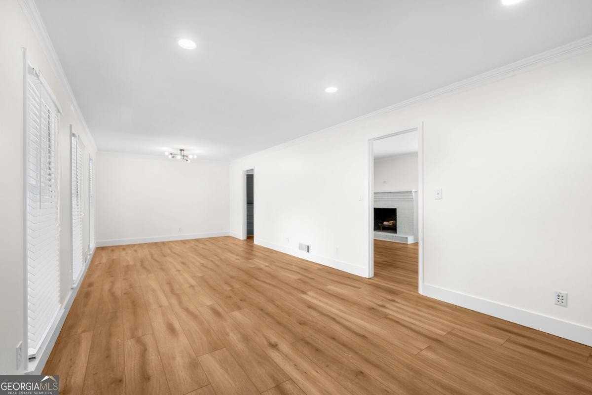 4083 Cedar Knoll Dr - Photo 3 of 24