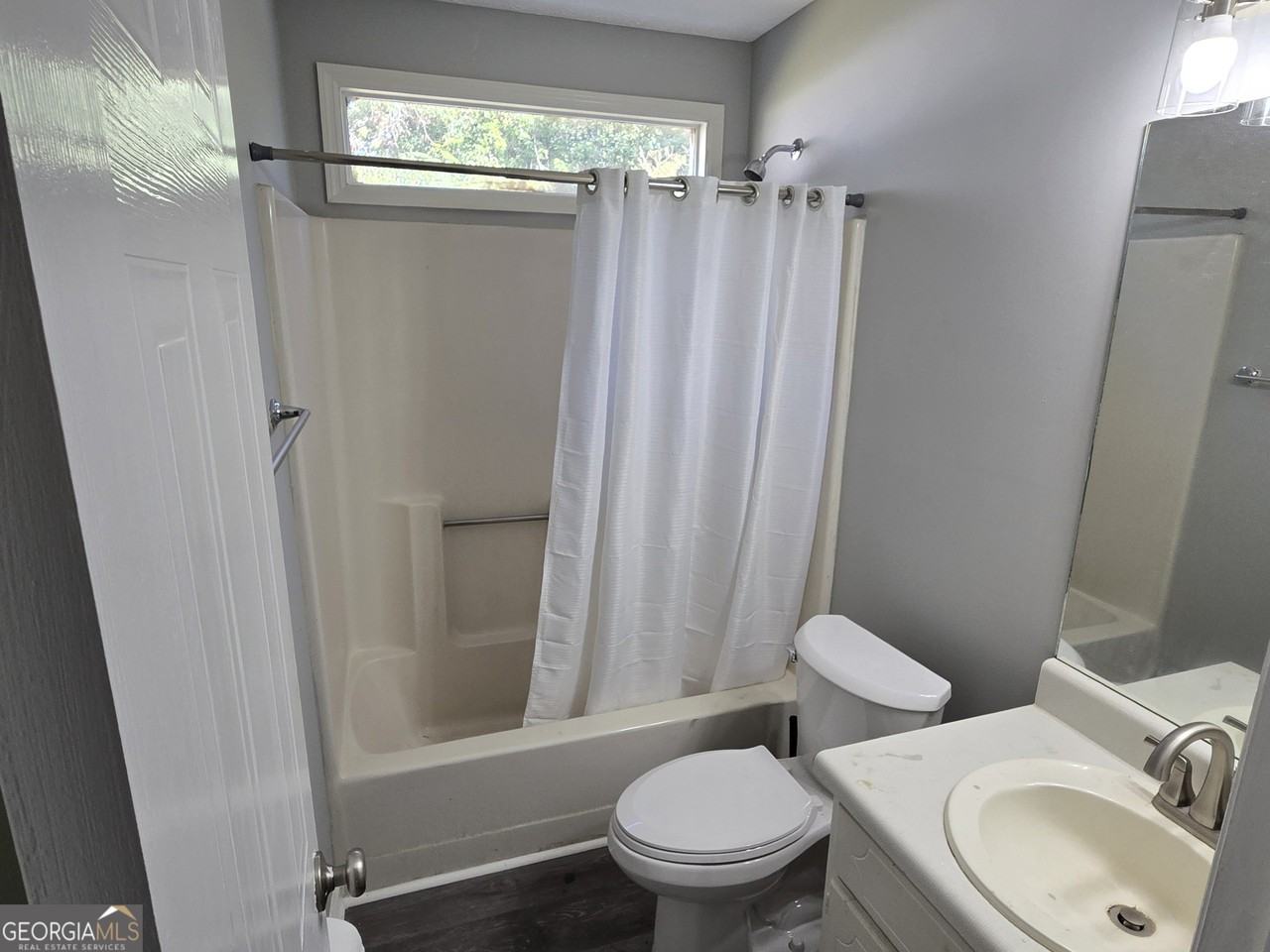 7610 Teton Court - Photo 3 of 13