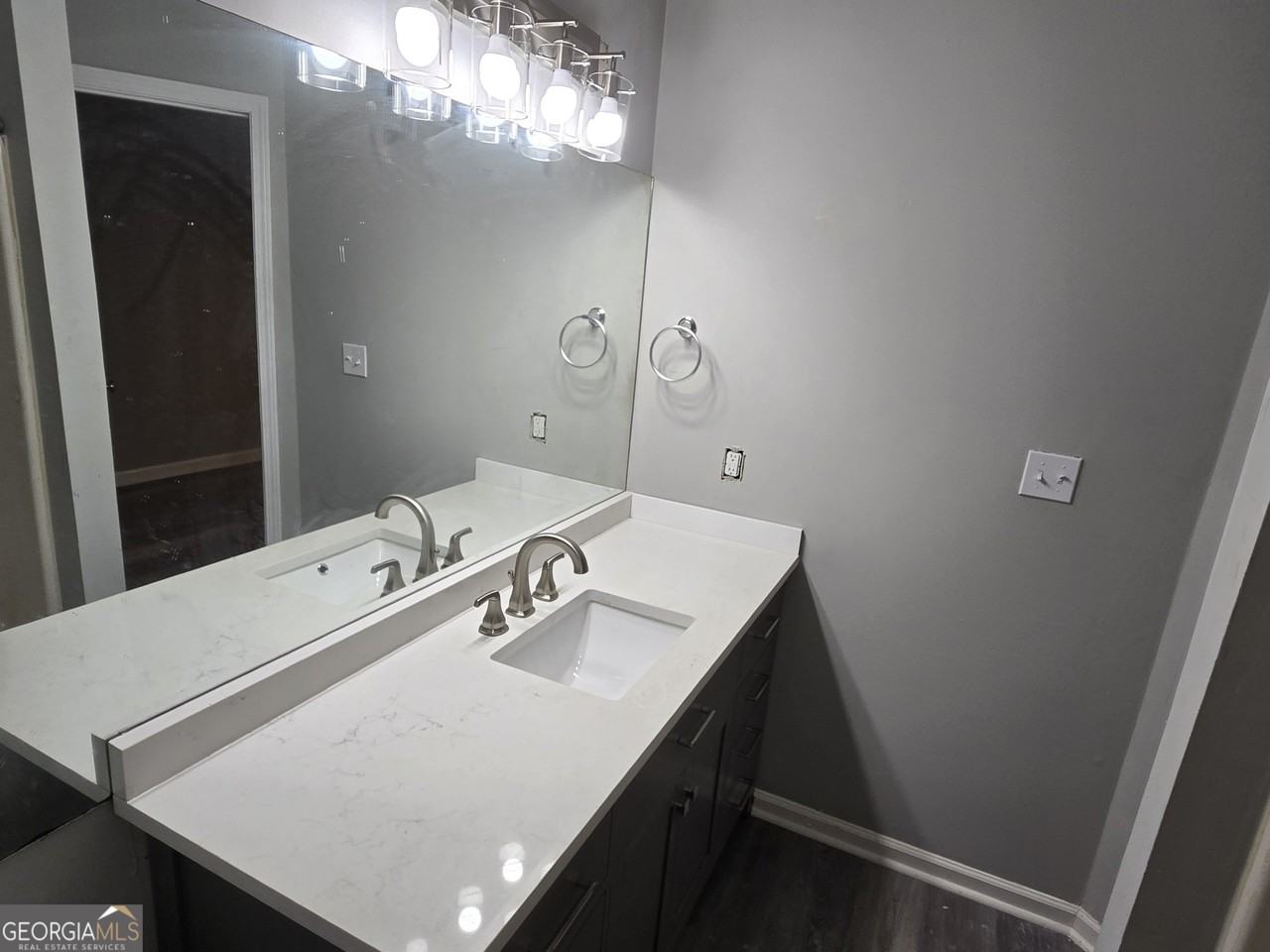 7610 Teton Court - Photo 4 of 13