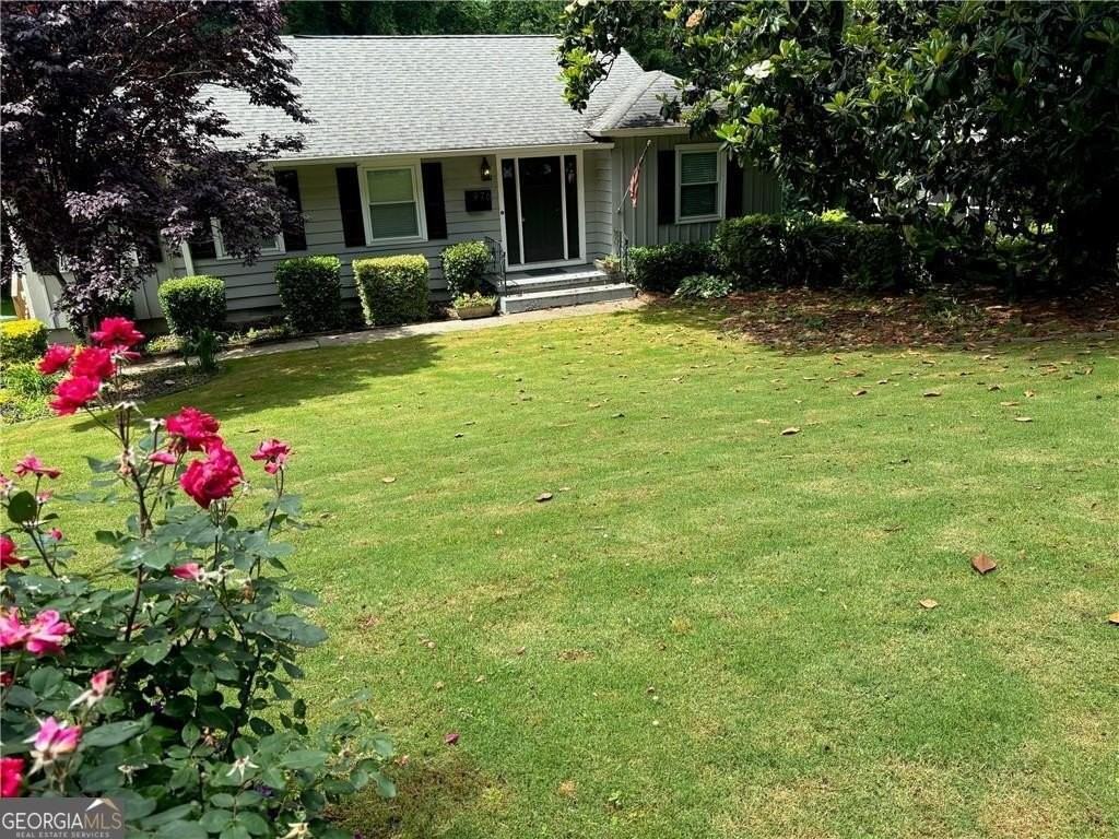 976 Lindridge Dr Ne - Photo 2 of 15