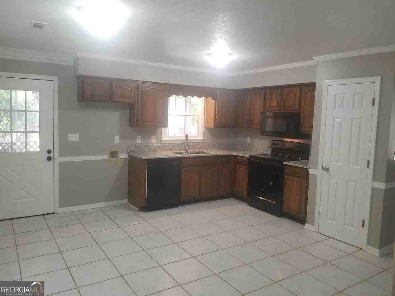 112 Villas Ln Ne - Photo 2 of 14