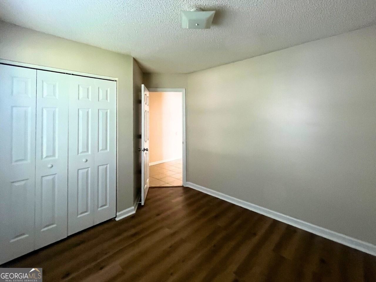 167 Talbot Ct - Photo 5 of 37