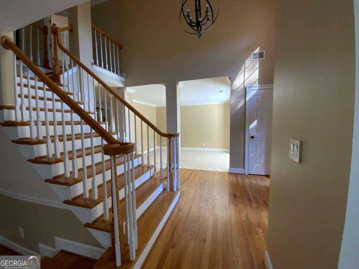 165 Kiveton Park Drive - Photo 3 of 24