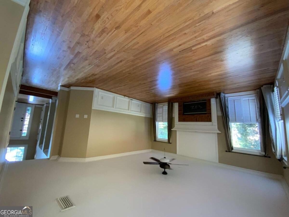 165 Kiveton Park Drive - Photo 7 of 24