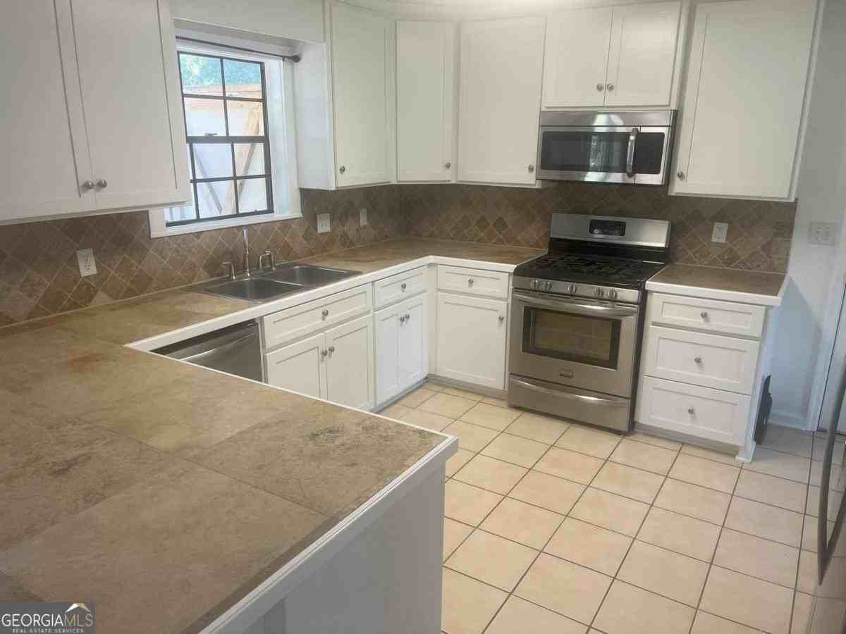 500 Rivera Dr - Photo 4 of 26