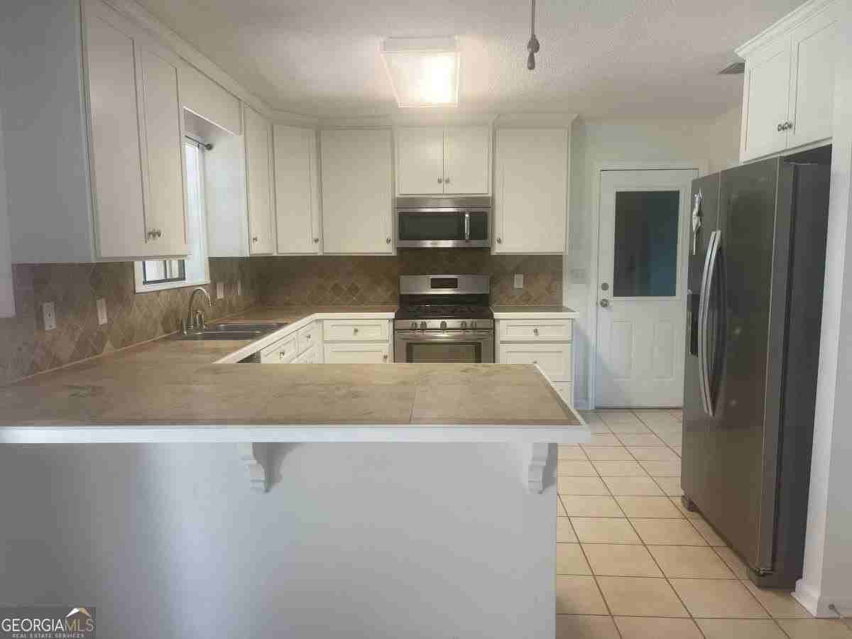 500 Rivera Dr - Photo 5 of 26